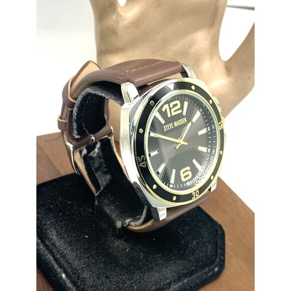 Steve Madden Men's Watch SM-9132TT Quartz Black Dial Brown Leather Band 45mm - Picture 13 of 13